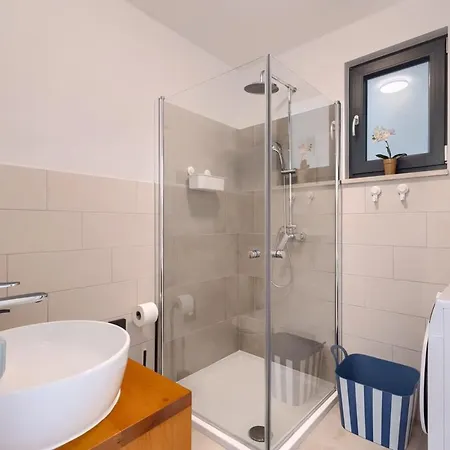 Сasa de vacaciones House Lando *