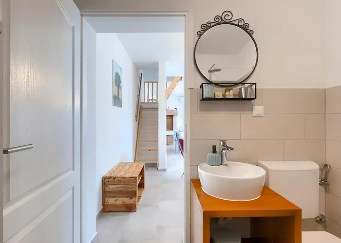 House Lando * Πούλα